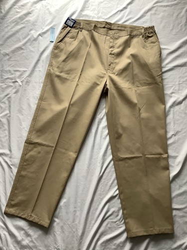 Chums bnwt men chino style - chums, men’s