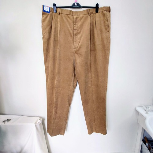 Chums mens bnwt w50 - mens,
