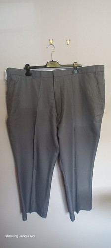 Bnwt chums men - chums, w48/l27